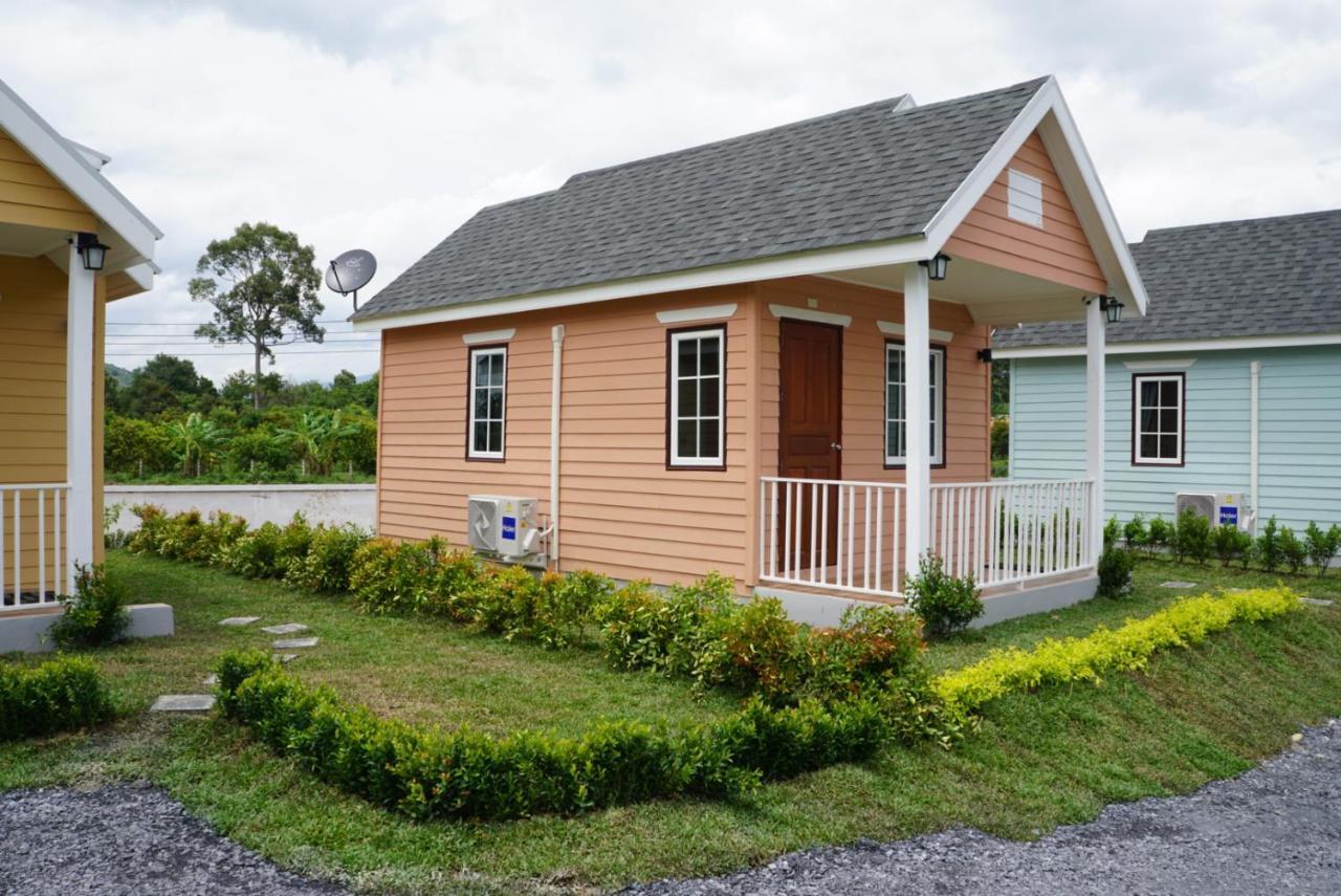 Evie Mae Resort Ban Cha-om Buitenkant foto