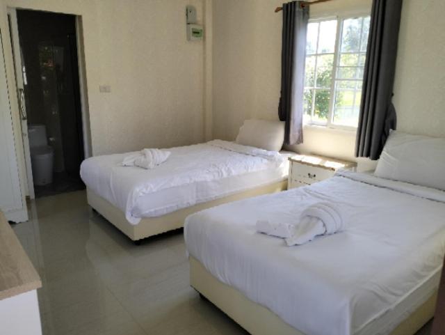 Evie Mae Resort Ban Cha-om Buitenkant foto